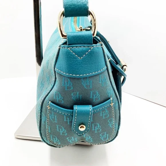 🆕{Dooney&Bourke} Signature Canvas and Leather Bag